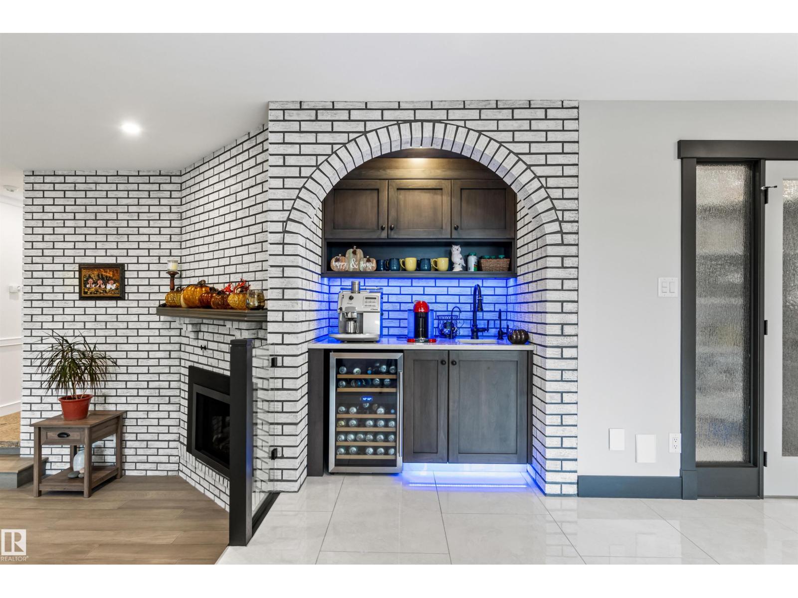 116 Windermere DR NW - 14