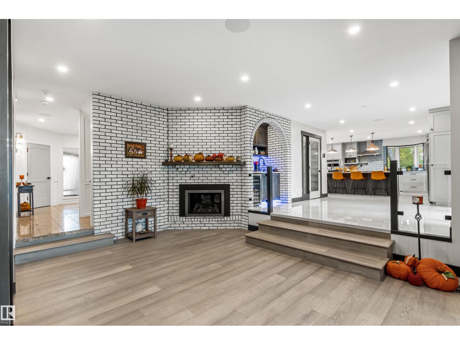 116 Windermere DR NW - 15