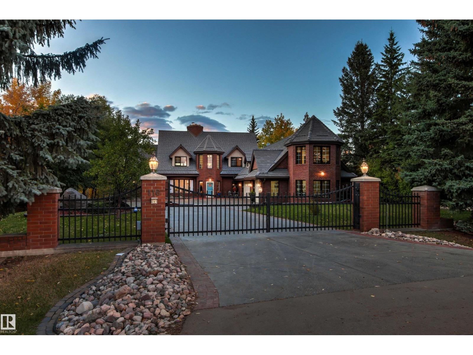 116 Windermere DR NW - 2