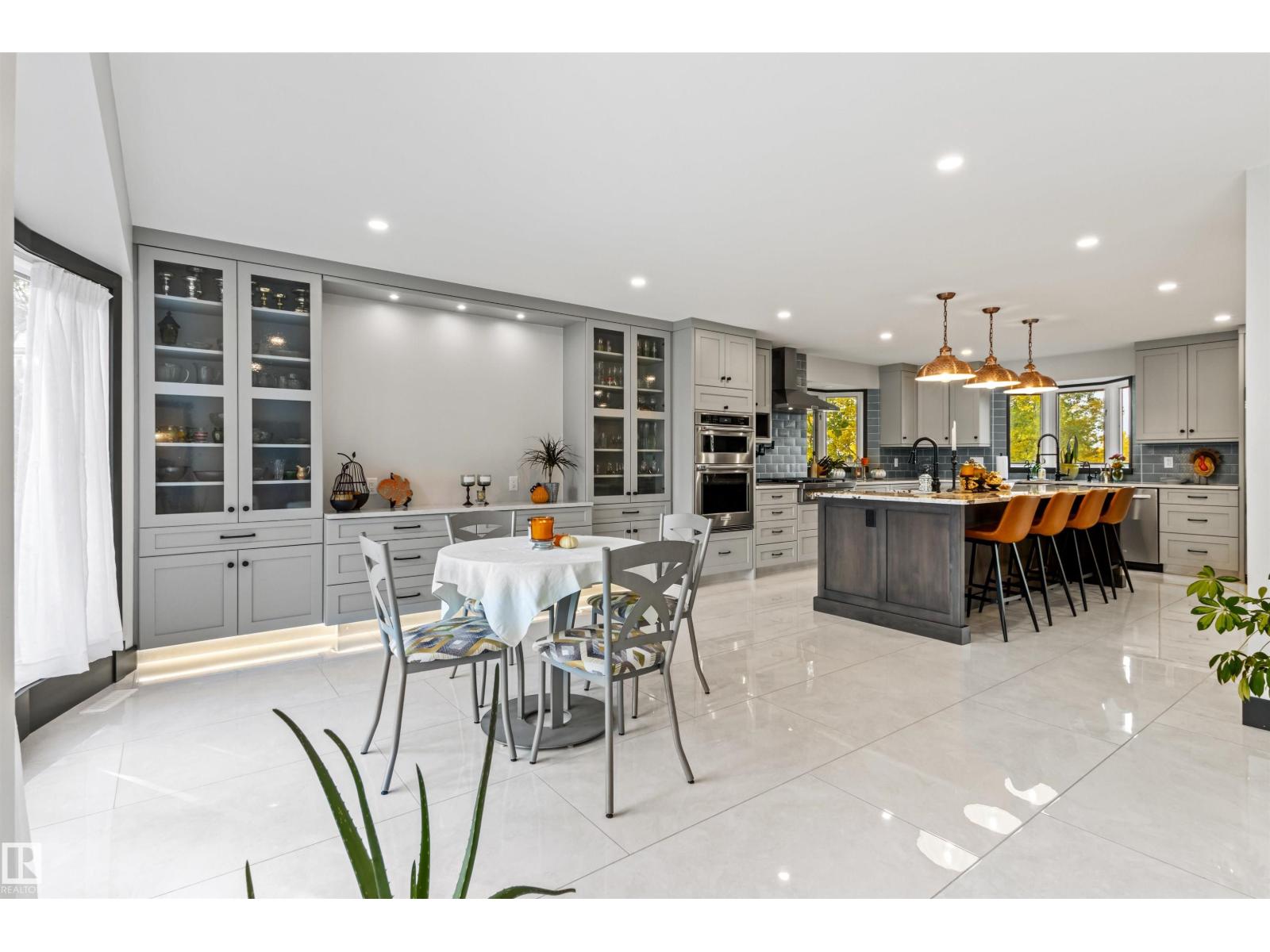116 Windermere DR NW - 9