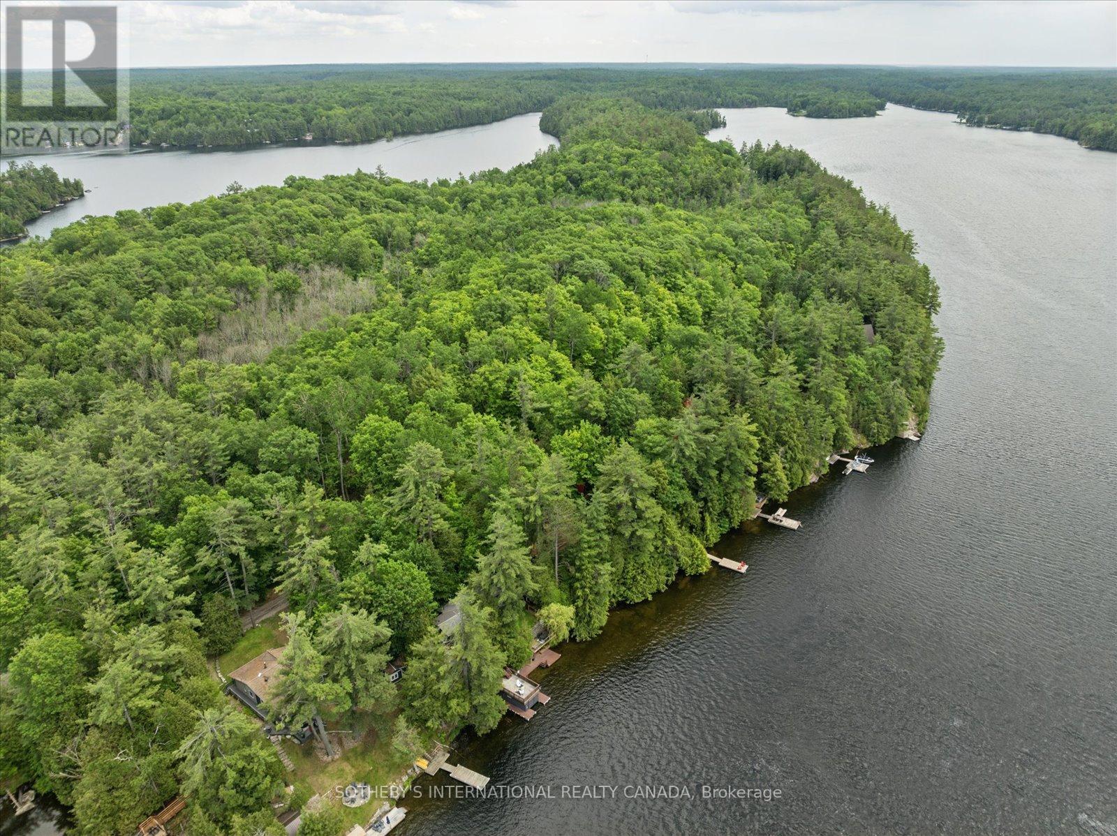 1030 COBBLE ROSE LANE - 44