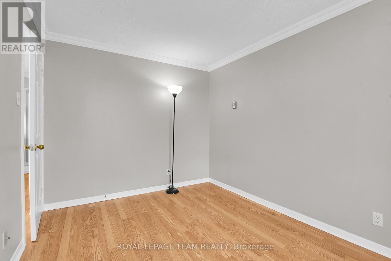 2 Bed, 2 Bath House for Sale in Ottawa – 415 – 80 SANDCASTLE DRIVE N, Ottawa – MLS# X13441610 - Image 24