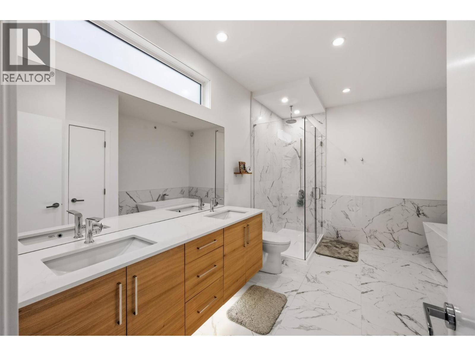 #108 555 Wade Avenue E - 21