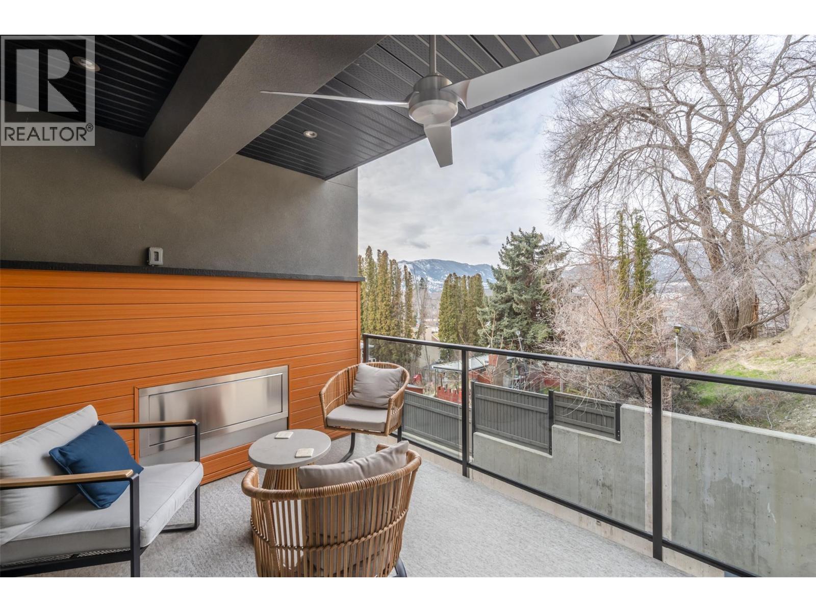 #108 555 Wade Avenue E - 14