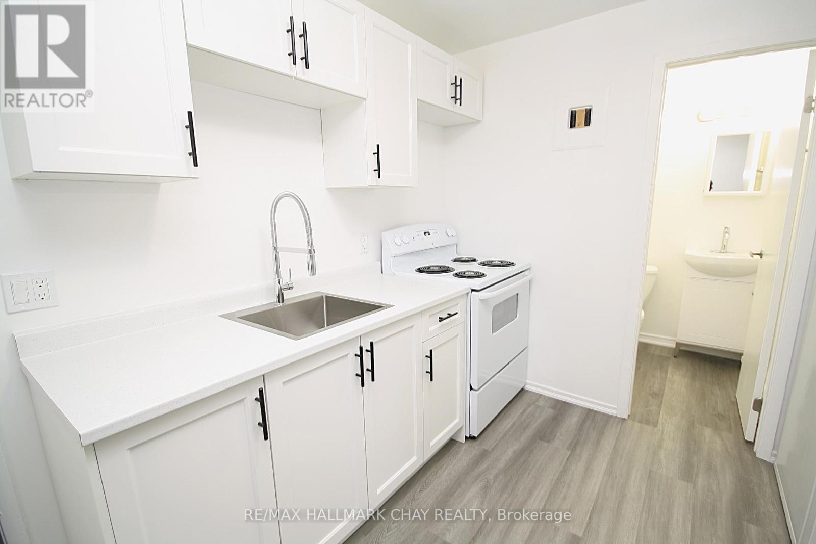 58 QUEEN ST STREET W - 14