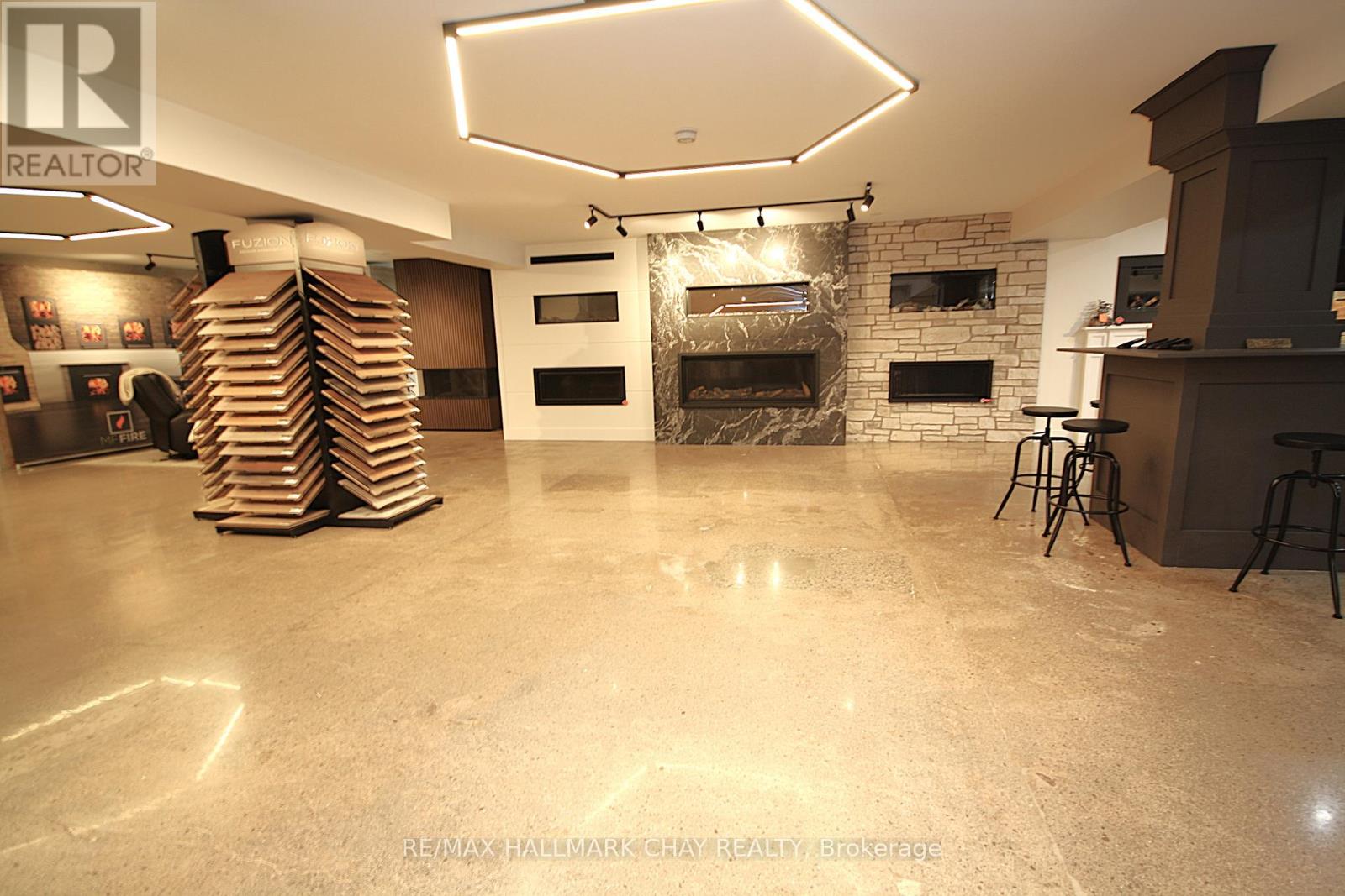 58 QUEEN ST STREET W - 9