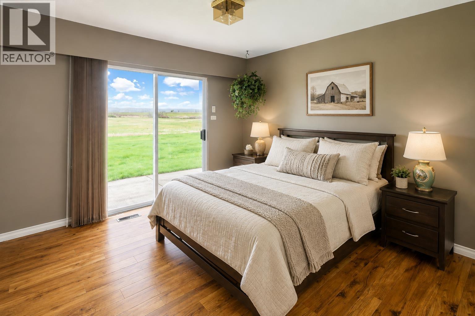 15145 HARRIS ROAD, Pitt Meadows