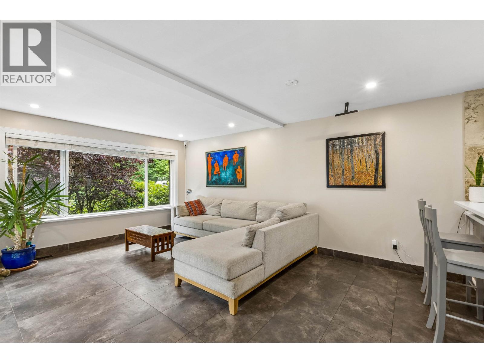 1501 OSTLER COURT, North Vancouver
