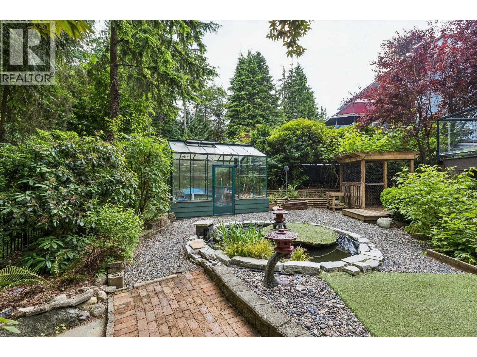 1501 OSTLER COURT, North Vancouver
