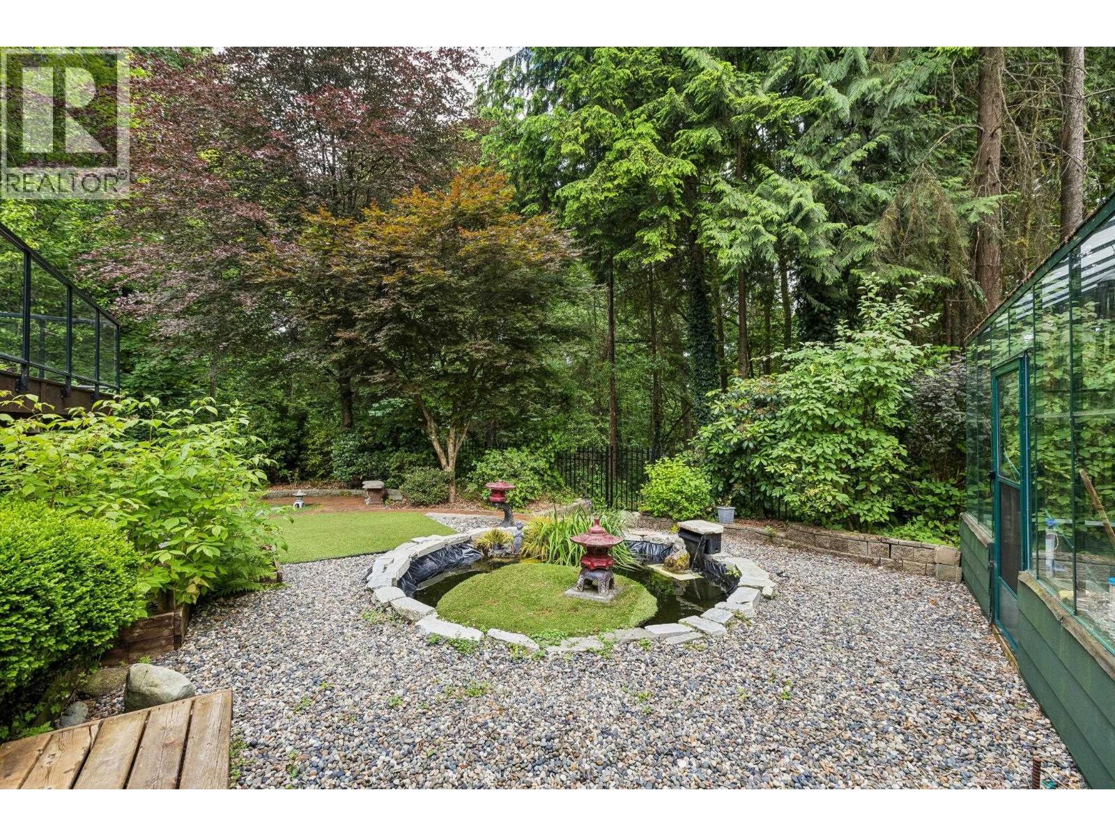 1501 OSTLER COURT, North Vancouver