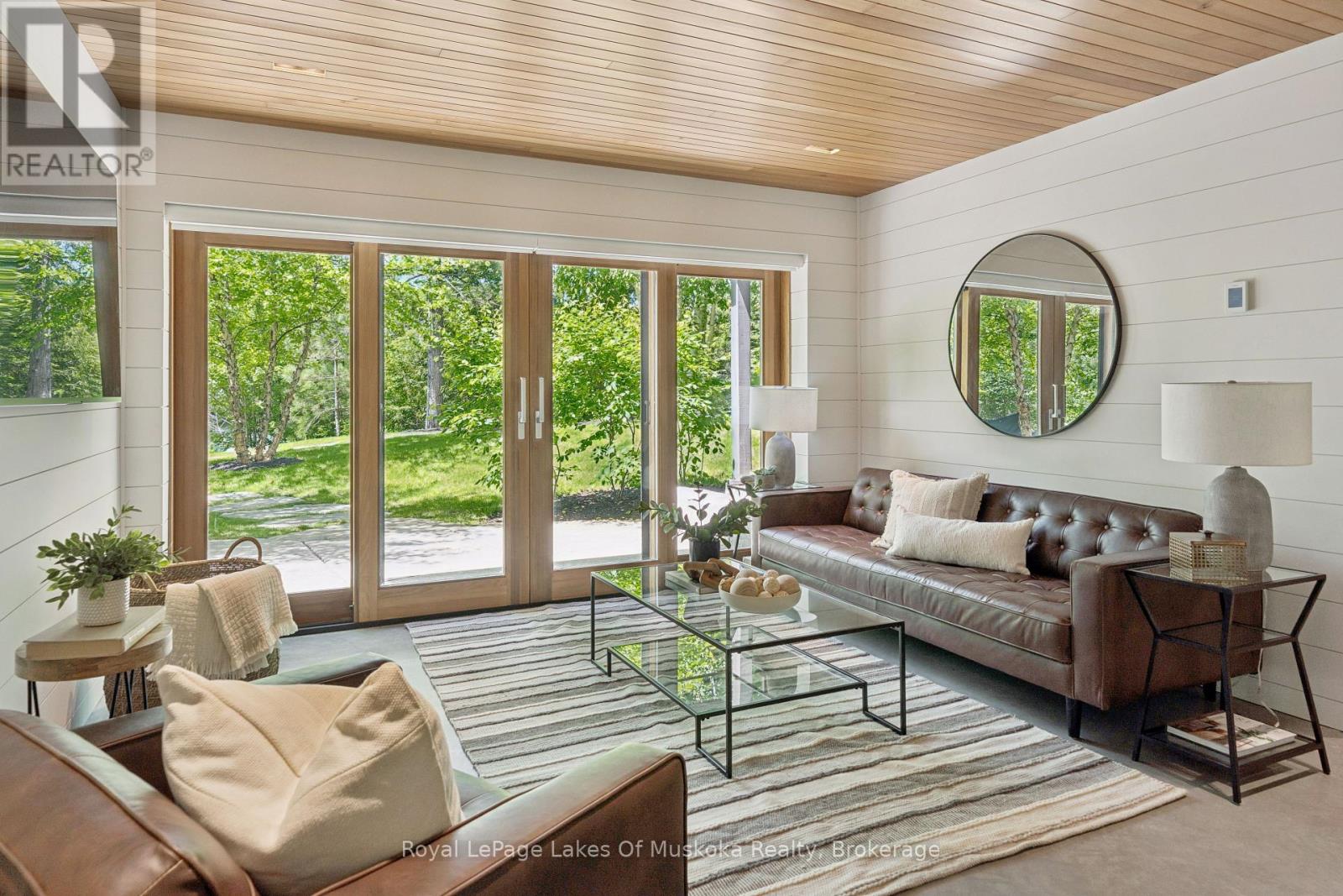 1016 SWIFT LANE - 1