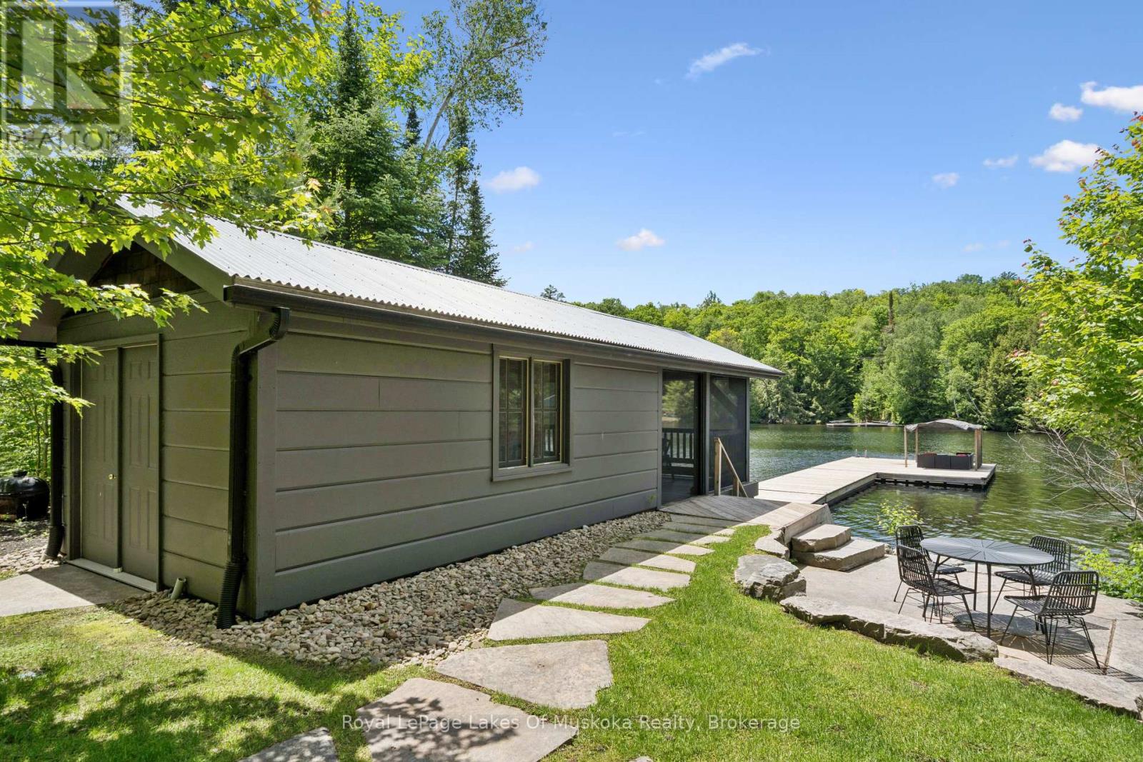 1016 SWIFT LANE - 24