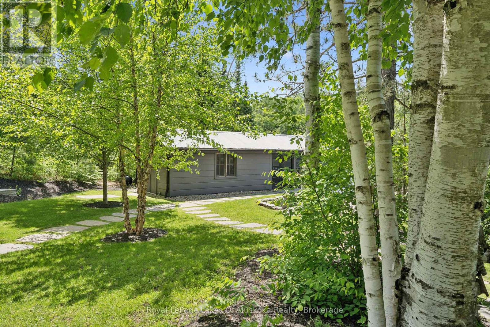 1016 SWIFT LANE - 35