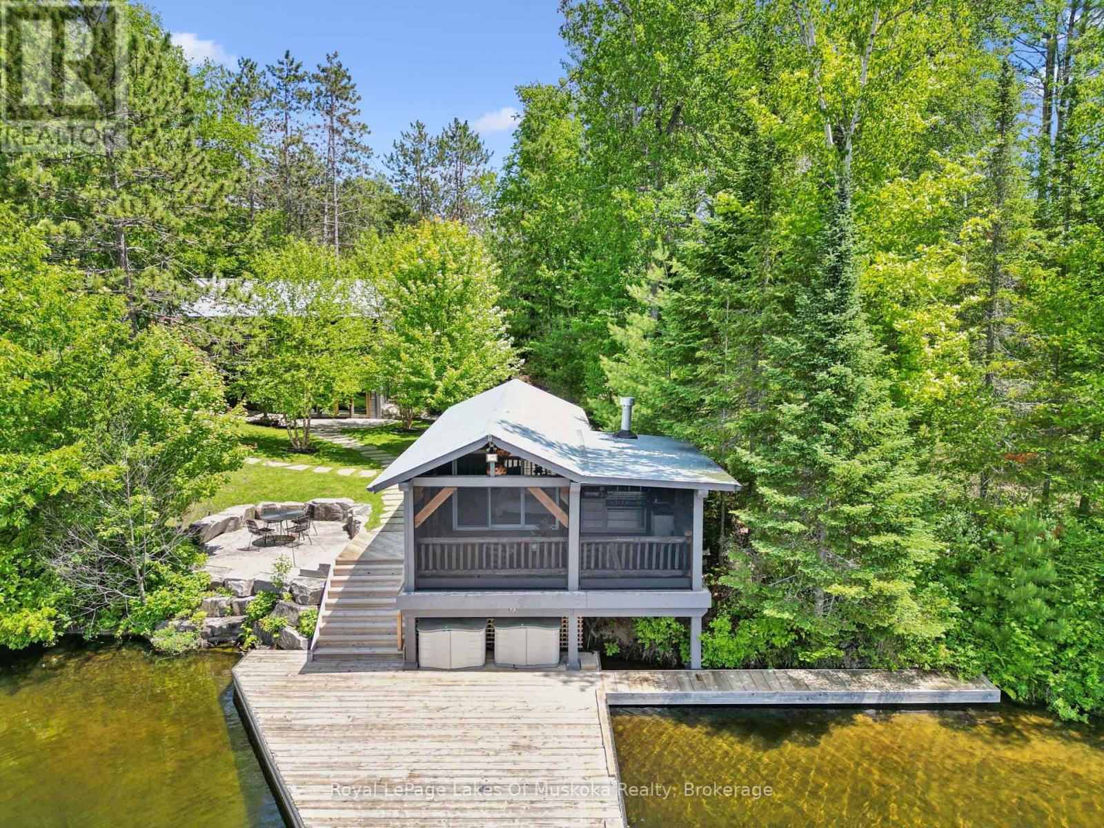 1016 SWIFT LANE - 38