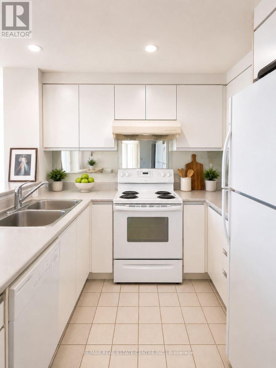 #1007 2177 BURNHAMTHORPE ROAD W - Image 12