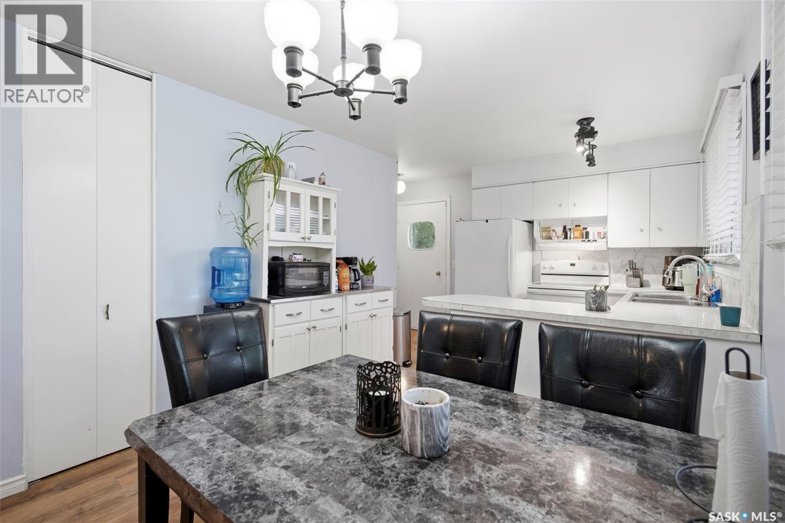 615 Mayer STREET - 10