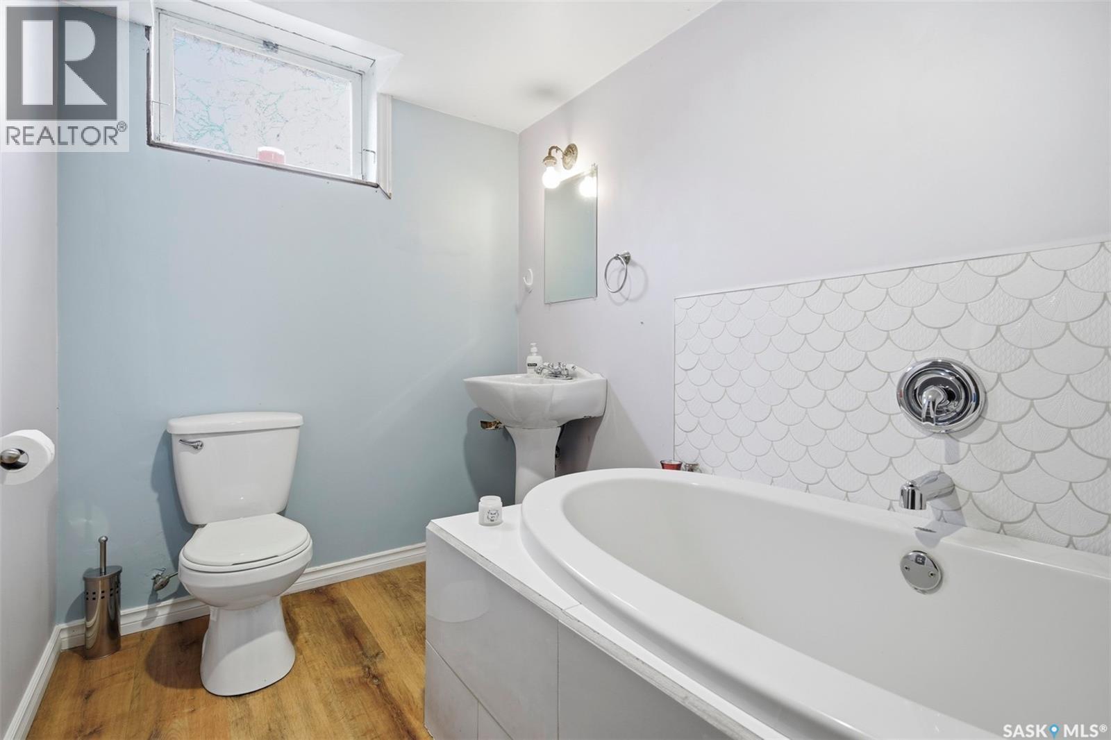 615 Mayer STREET - 26
