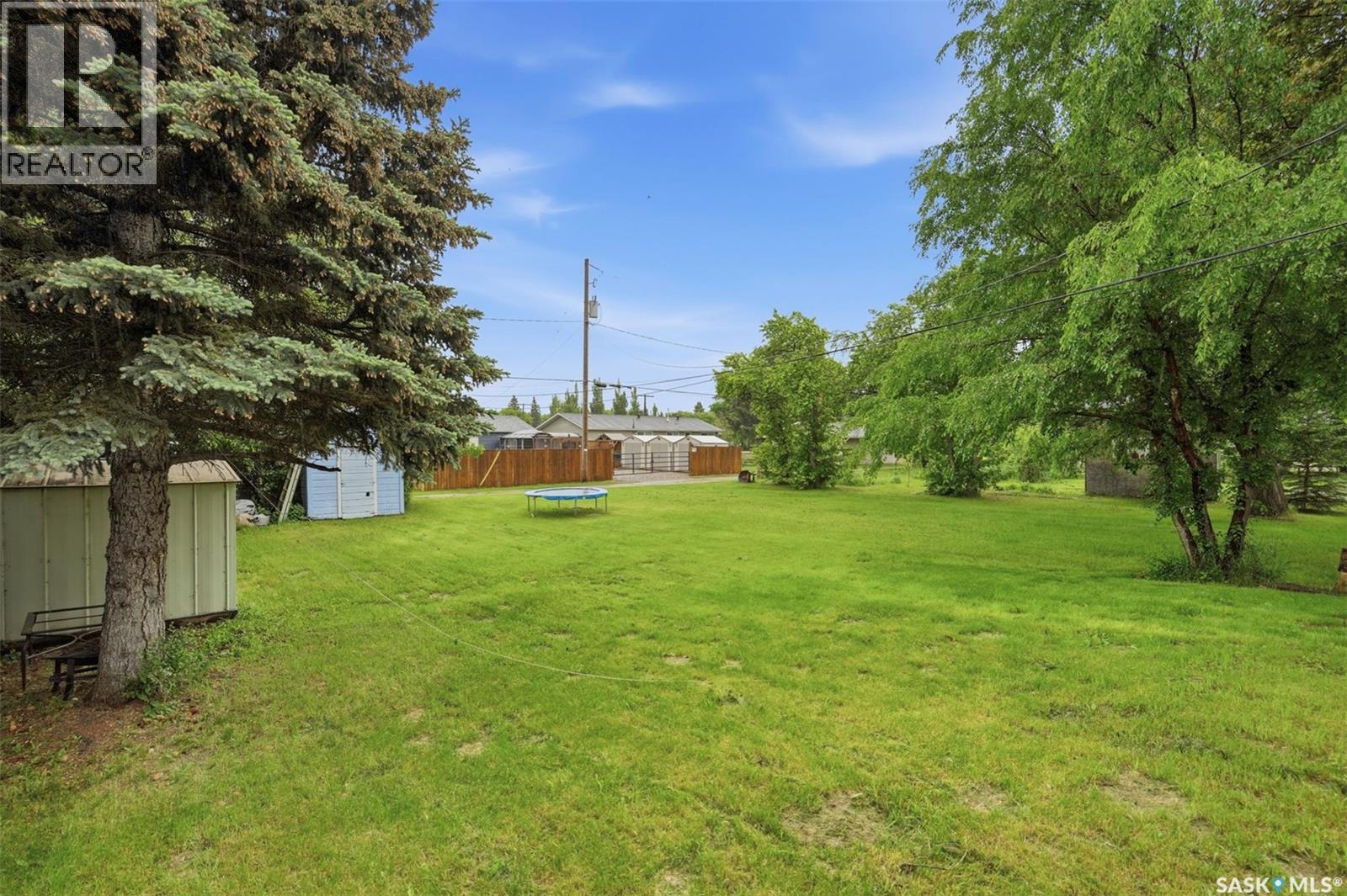 615 Mayer STREET - 32