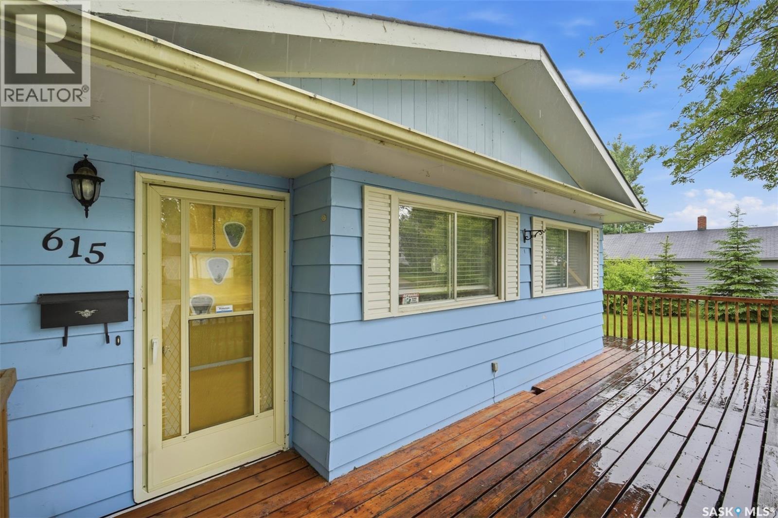 615 Mayer STREET - 4
