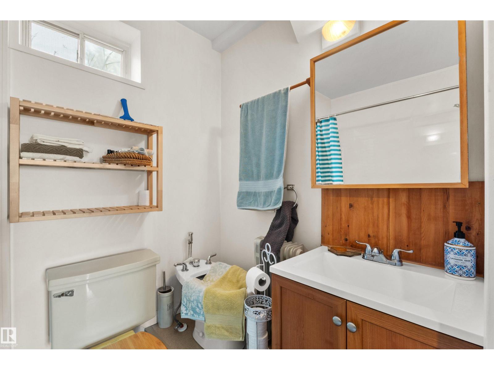 23351 TWP RD 502 — photo 49