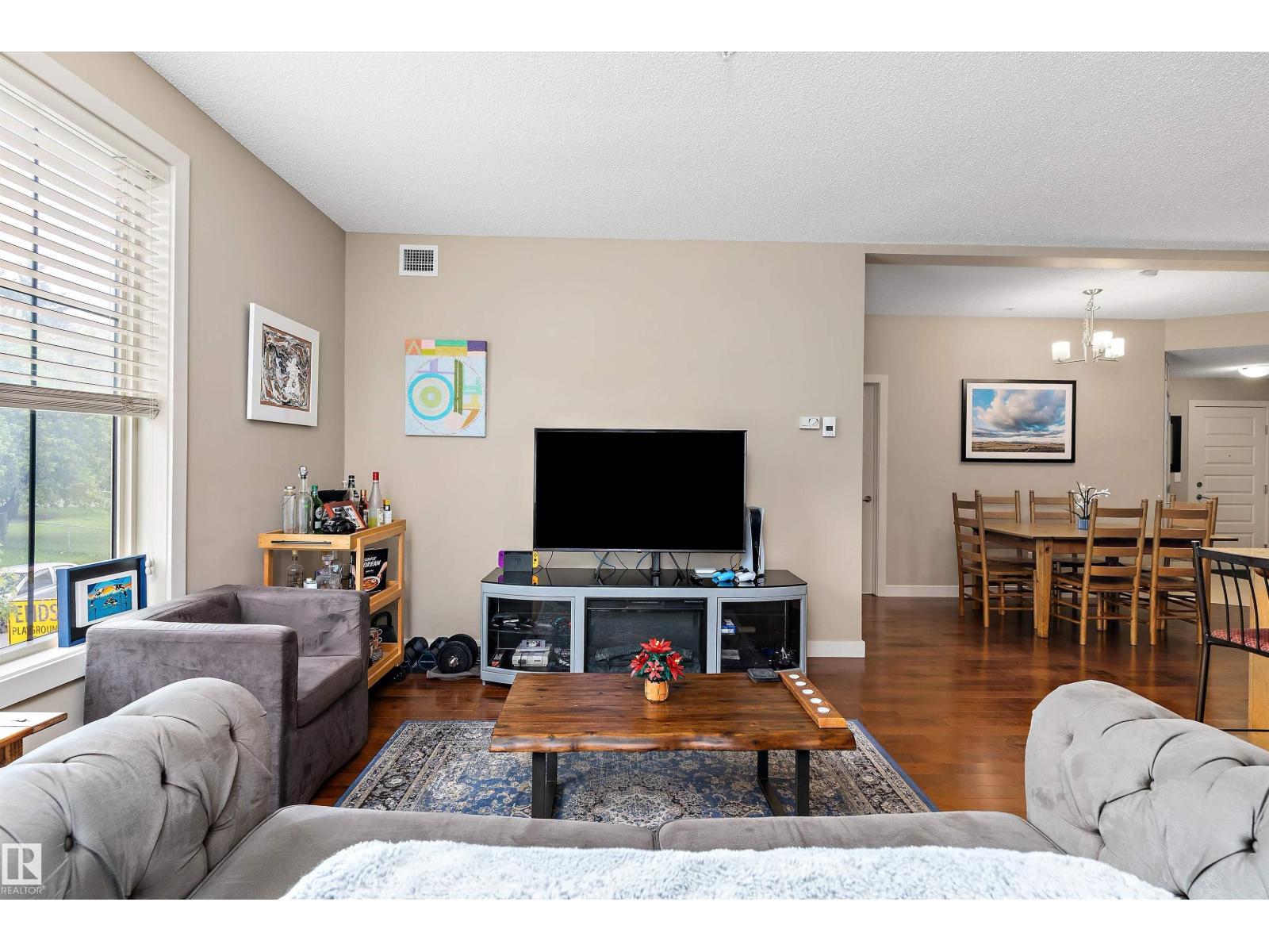 #208 10520 56 AV NW NW - photo 4