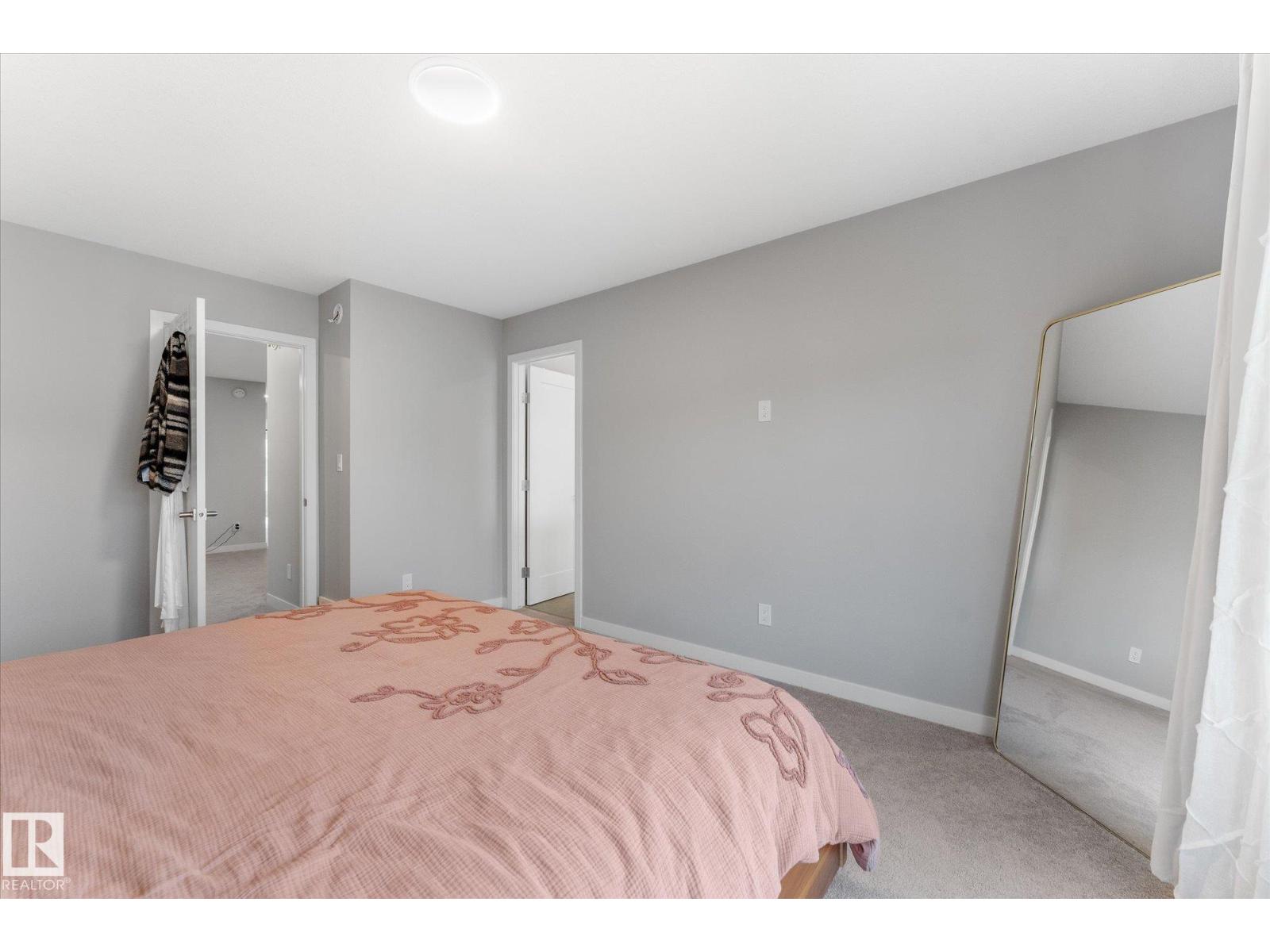 60 Gladstone BN — photo 24