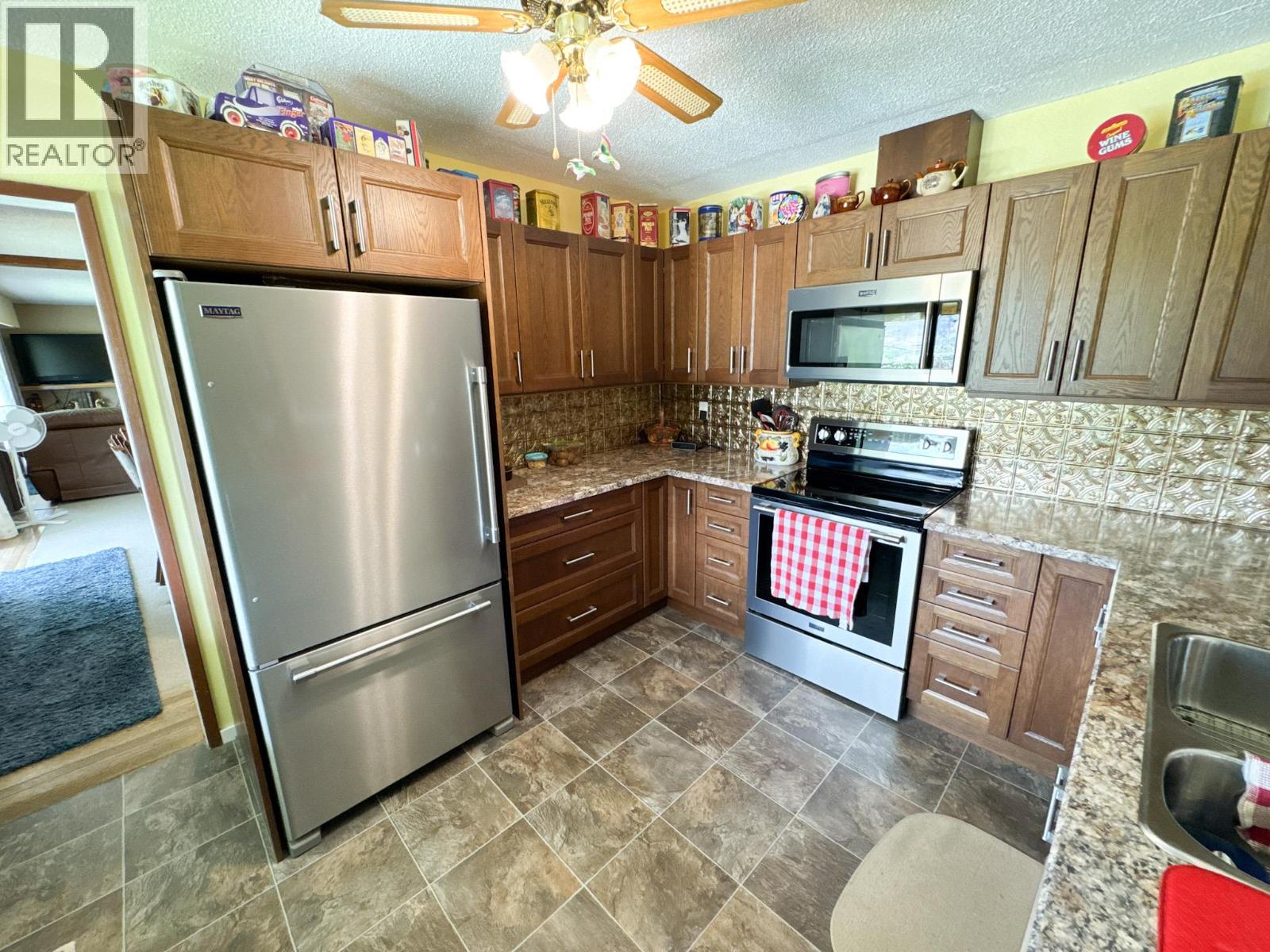 1 Finch Crescent - 10