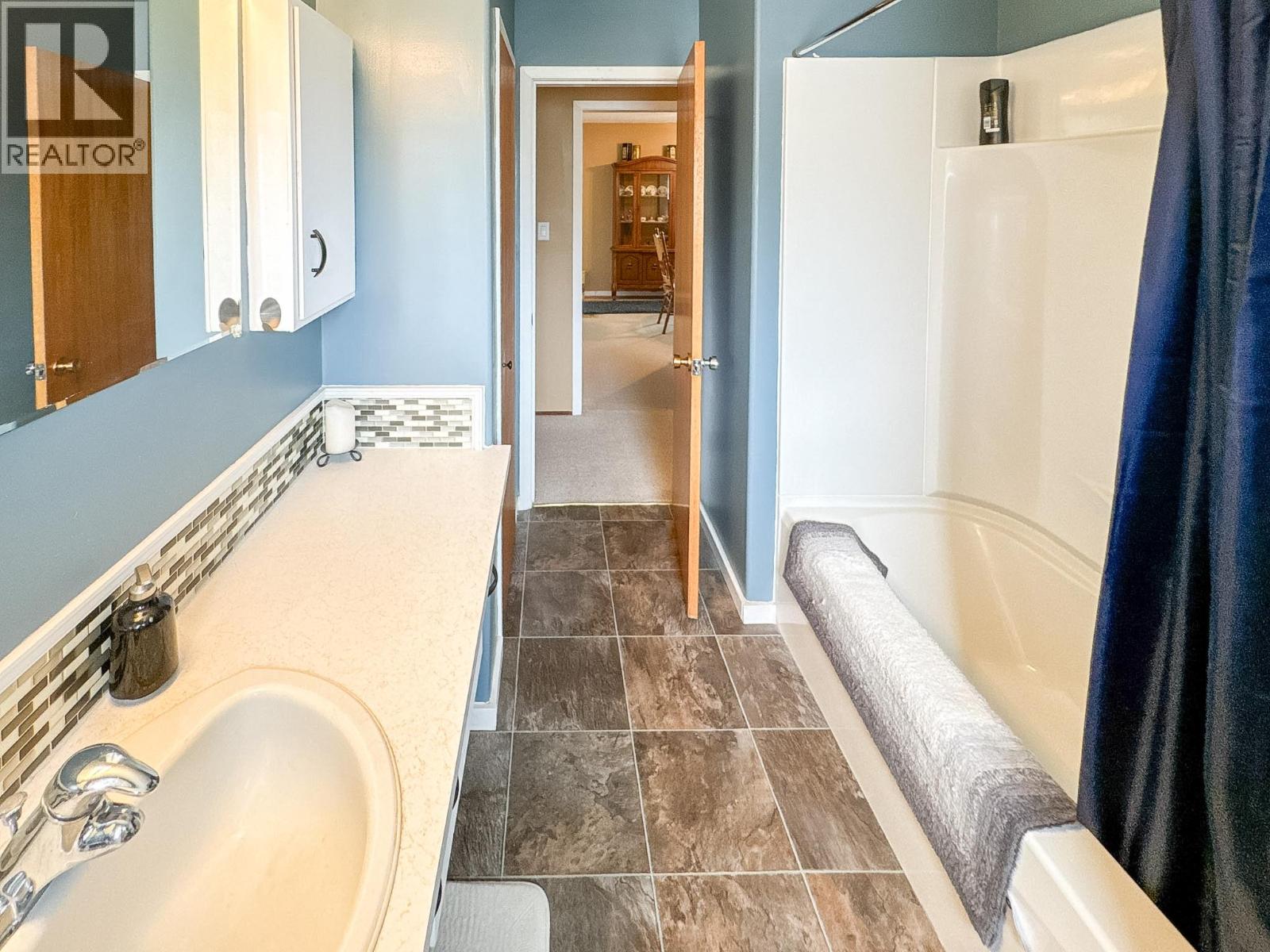 1 Finch Crescent - 14
