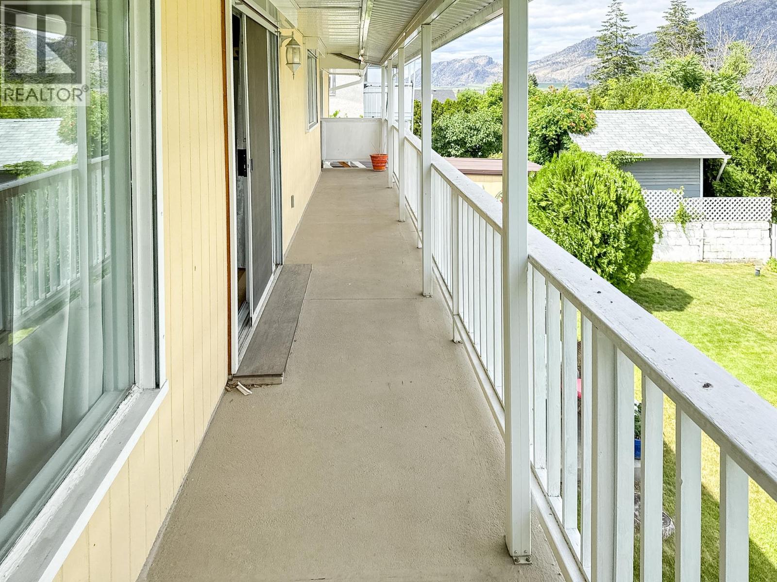 1 Finch Crescent - 27