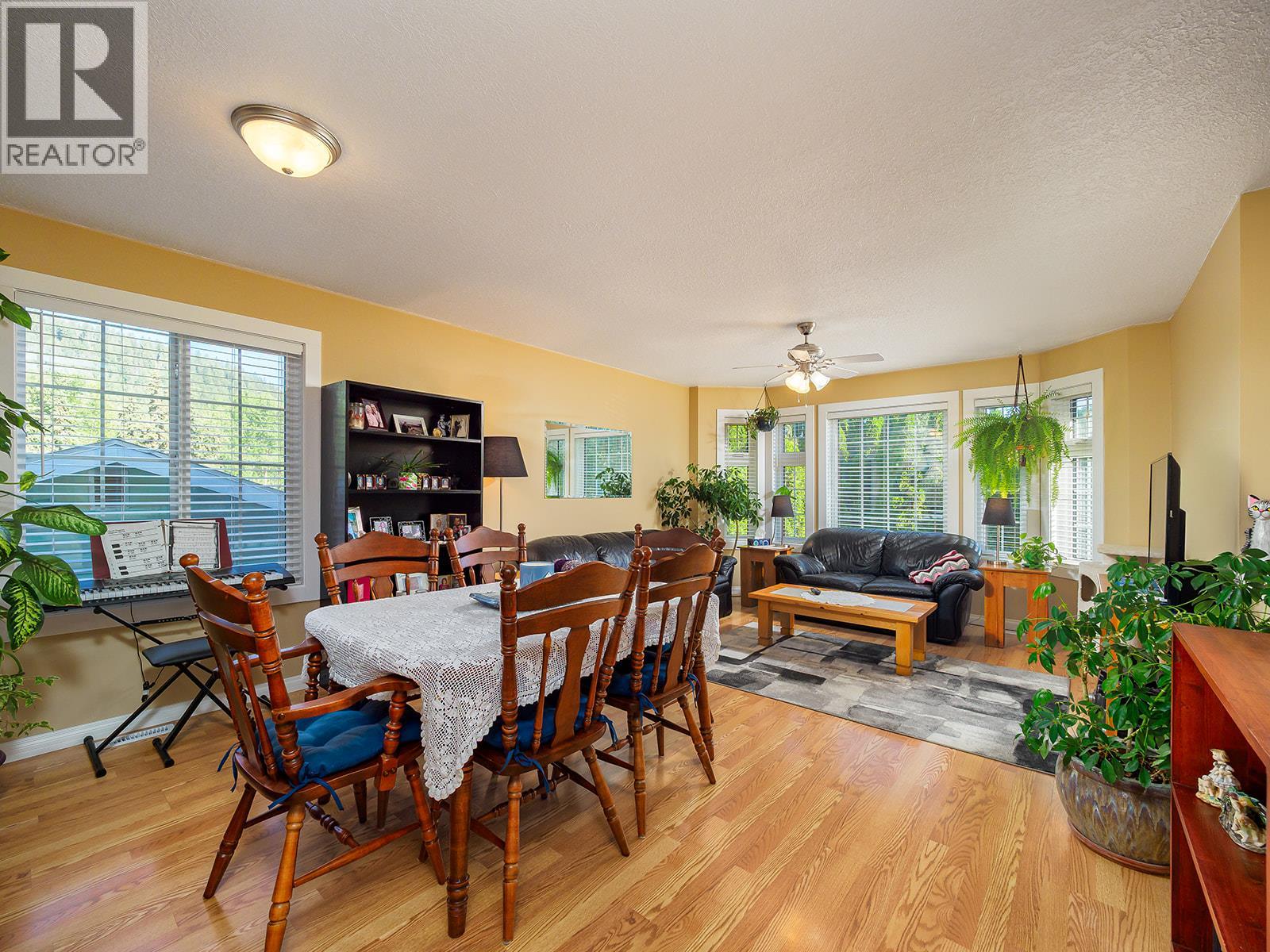 510 ' 11th Street S - 4