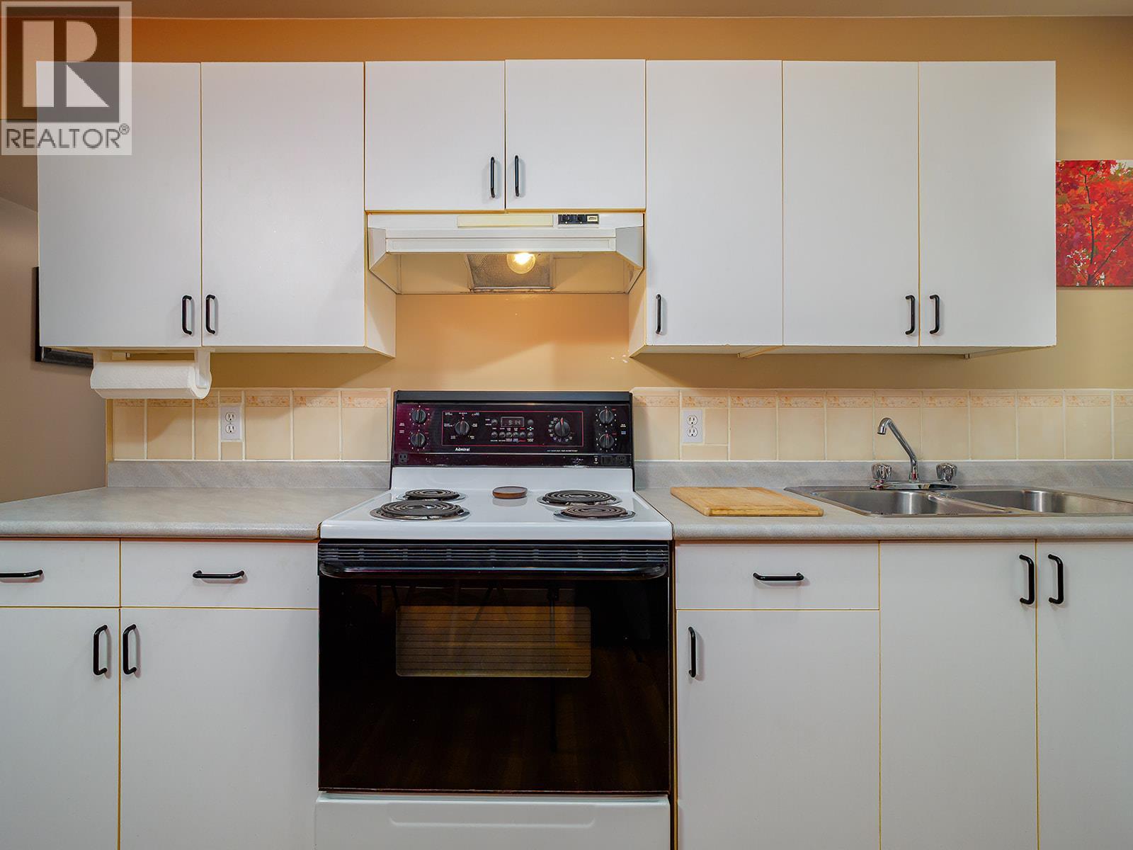 510 ' 11th Street S - 25