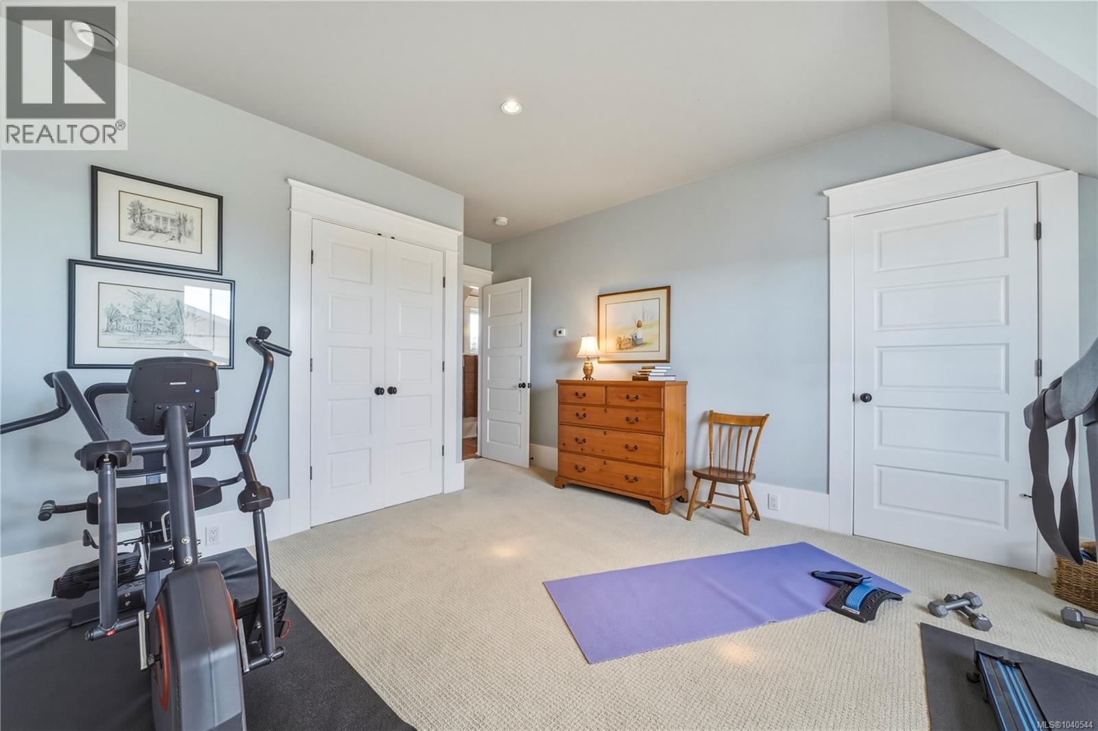 4019 White Rock St, Saanich