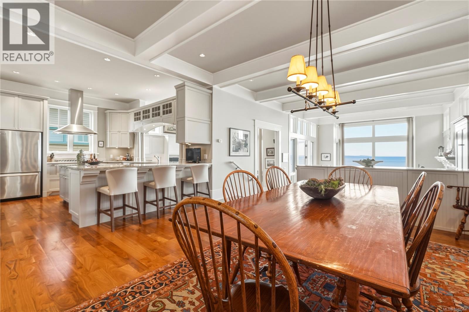 4019 White Rock St, Saanich
