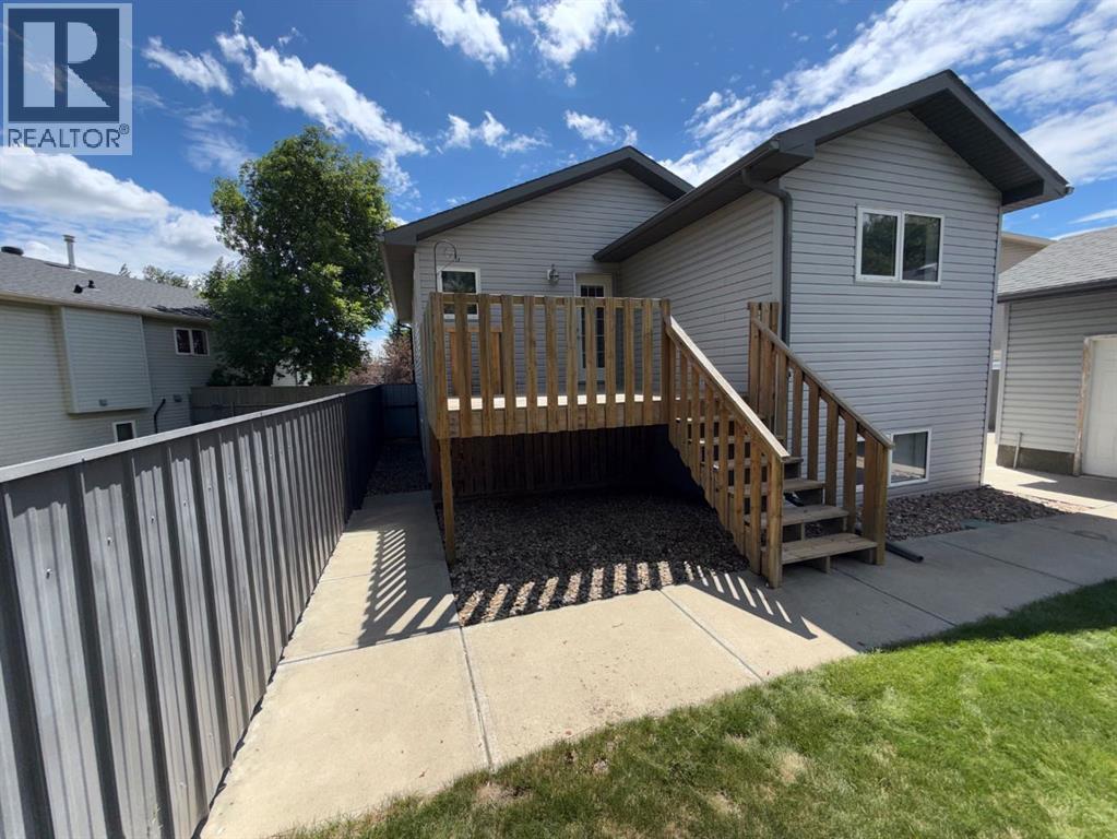 40 MicMac Court W — photo 14