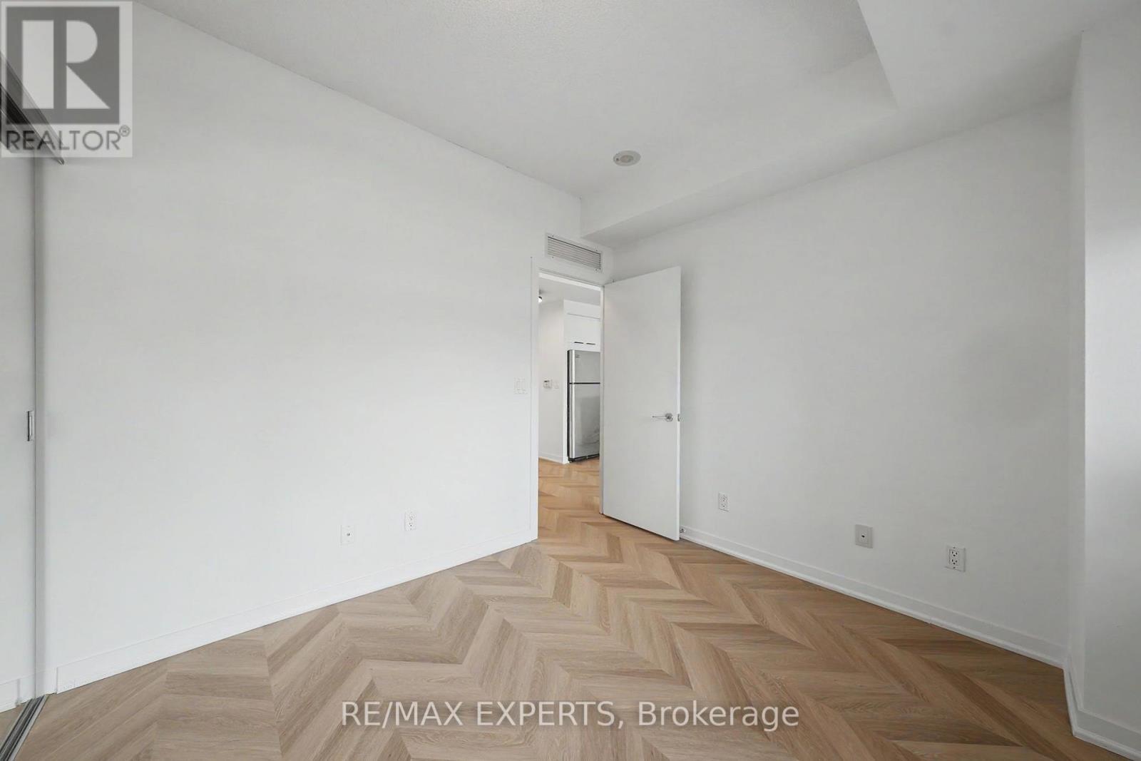 #715 55 EAST LIBERTY STREET - 22