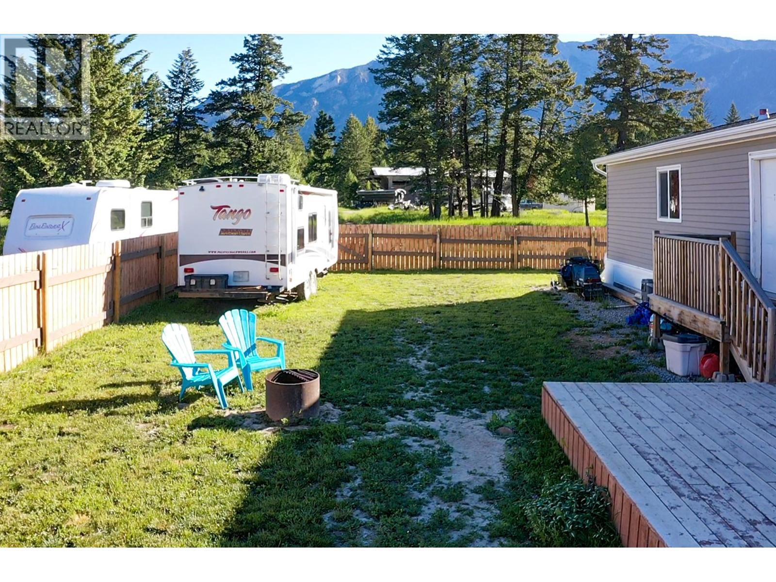 4821 CRESCENTWOOD Drive - 23