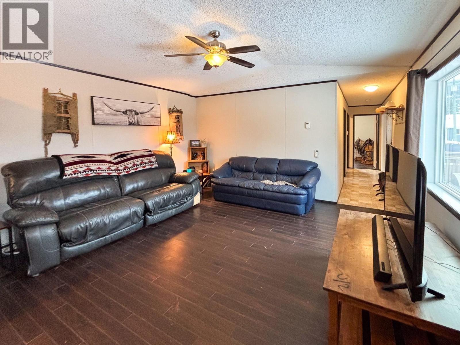 4821 CRESCENTWOOD Drive - 9