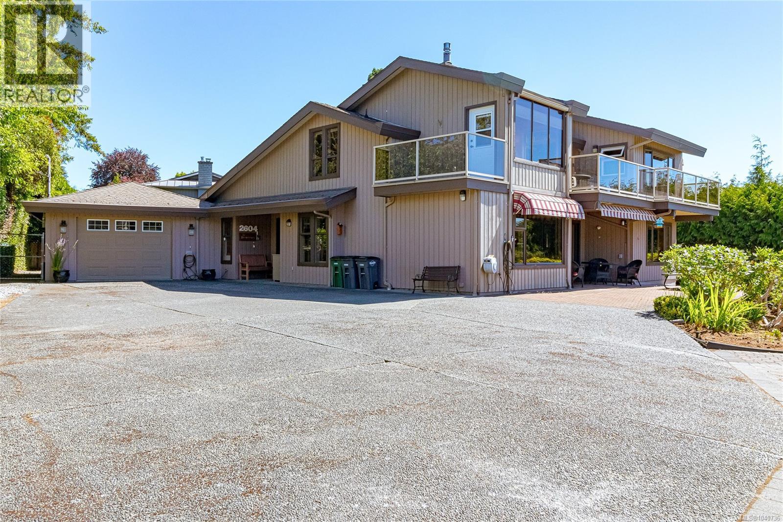 2604 Penrhyn St, Saanich