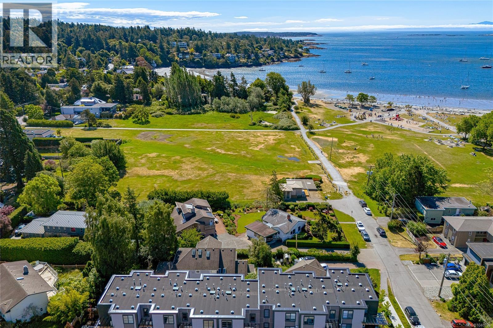2604 Penrhyn St, Saanich