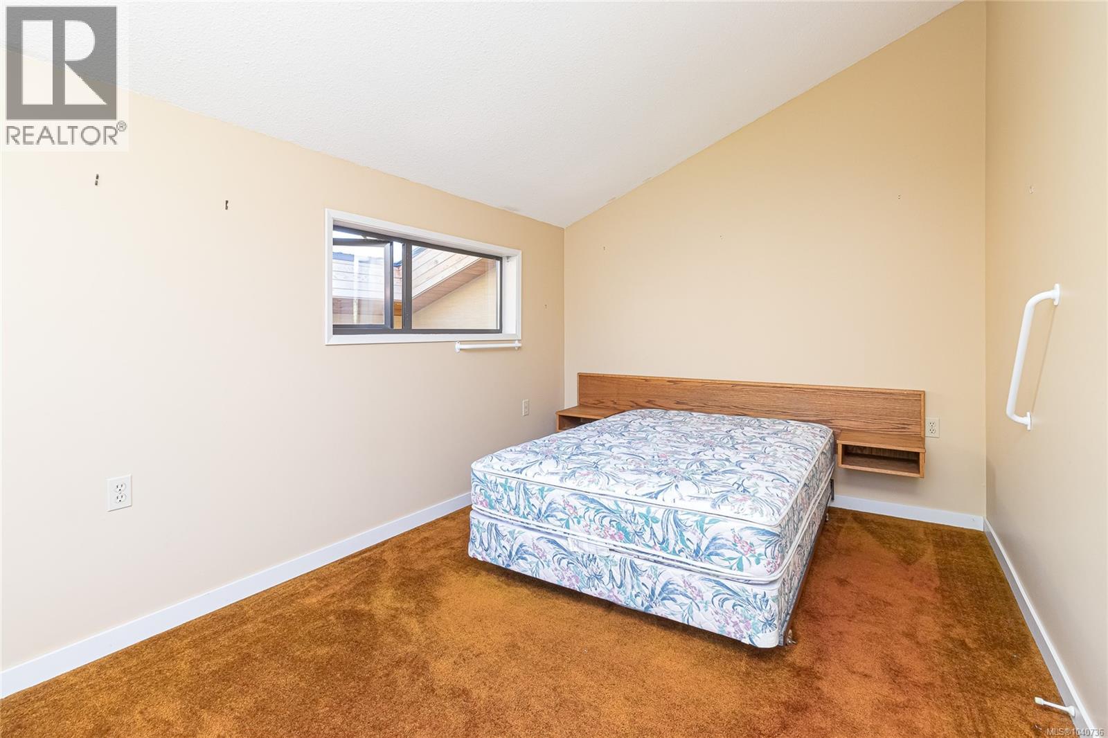 2604 Penrhyn St, Saanich