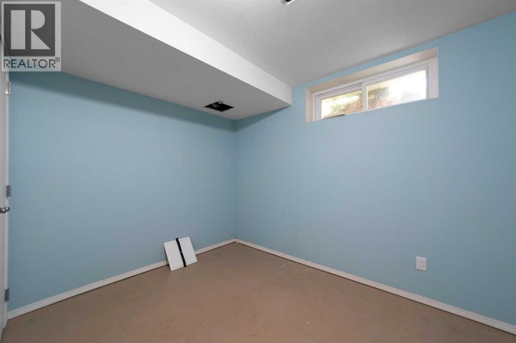 5403 64 Street - 21