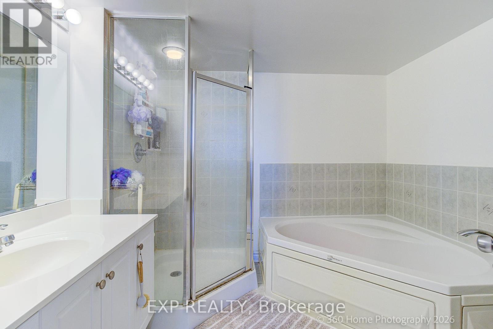 #1705 8 REAN DRIVE - Image 18