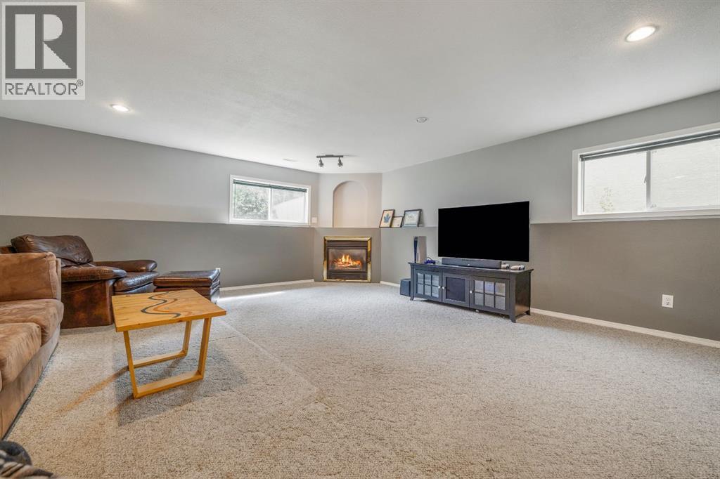 260 Red Crow Boulevard W — photo 23