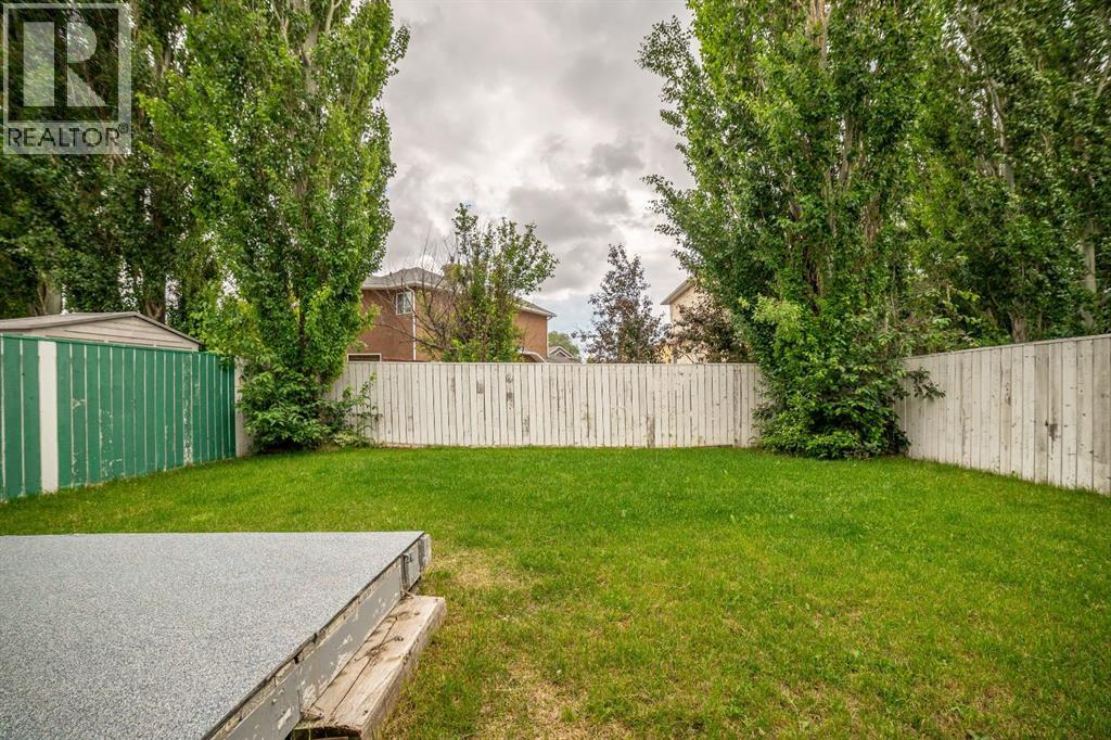 260 Red Crow Boulevard W — photo 36