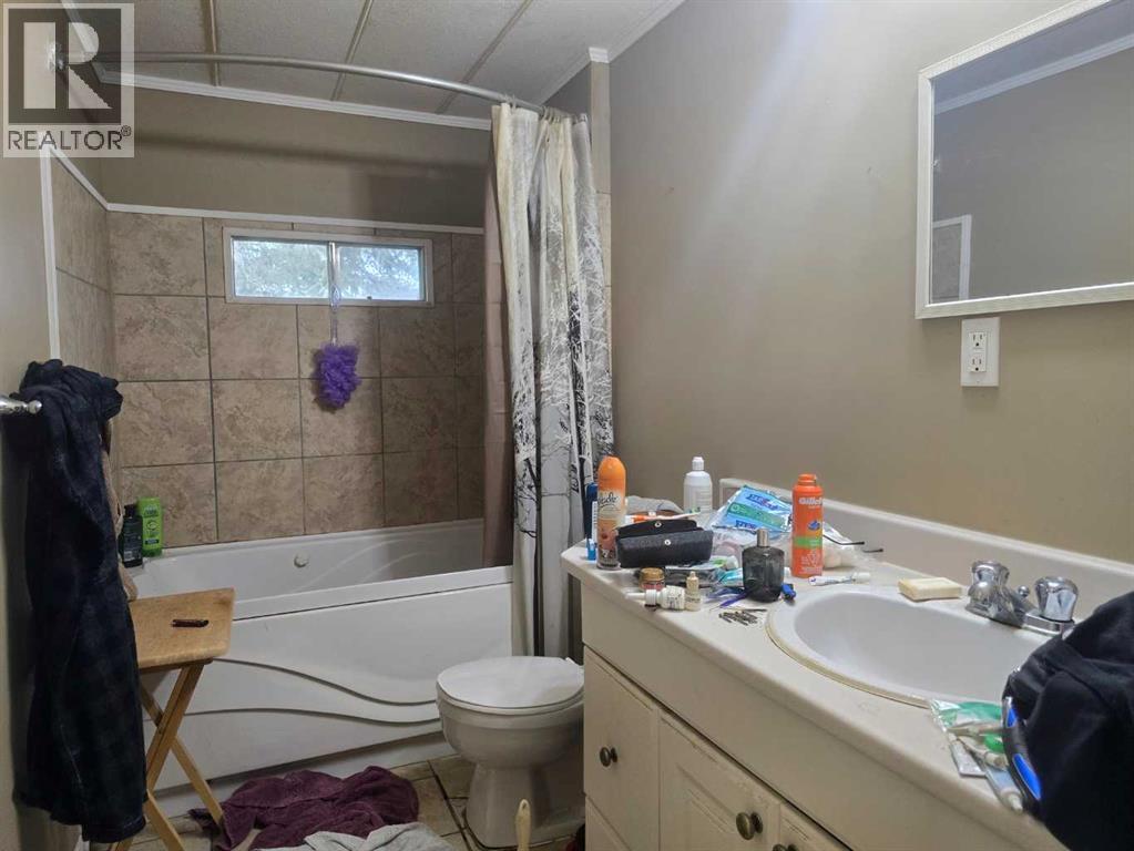 305, 72133 Range Road 11 — photo 6