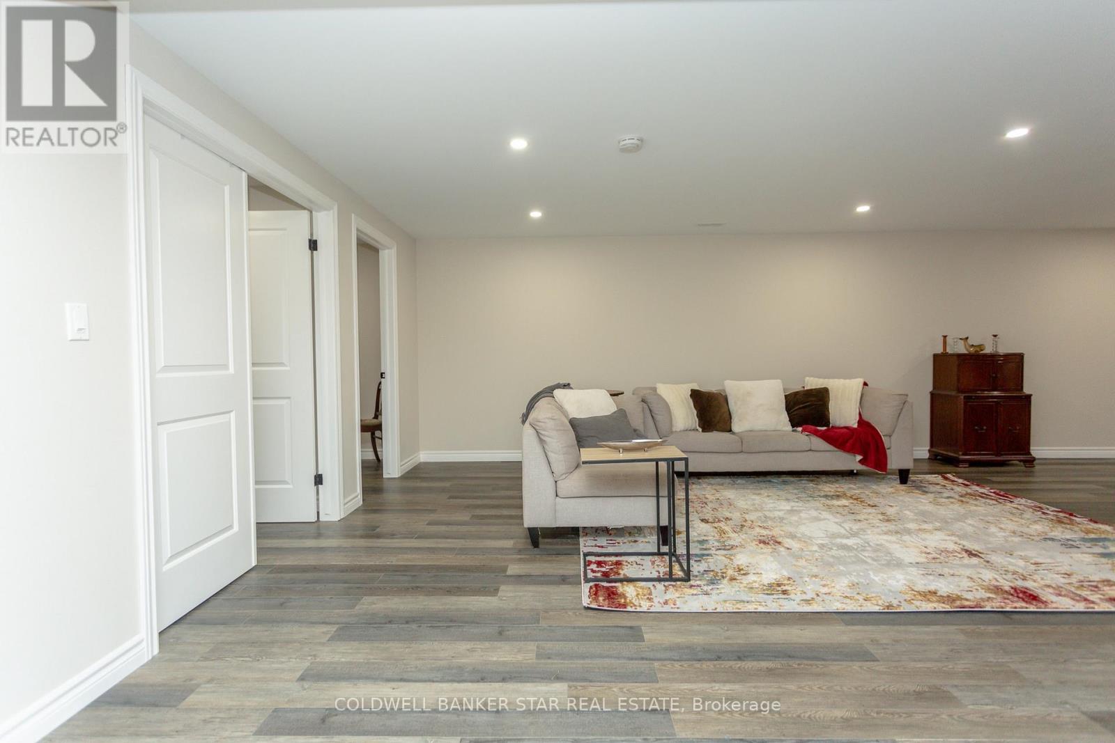 8037 SPRINGWATER ROAD - 32