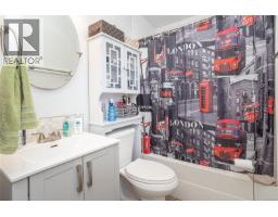 671 Marsh Wren Pl, Nanaimo, BC V9T5R4 Photo 16