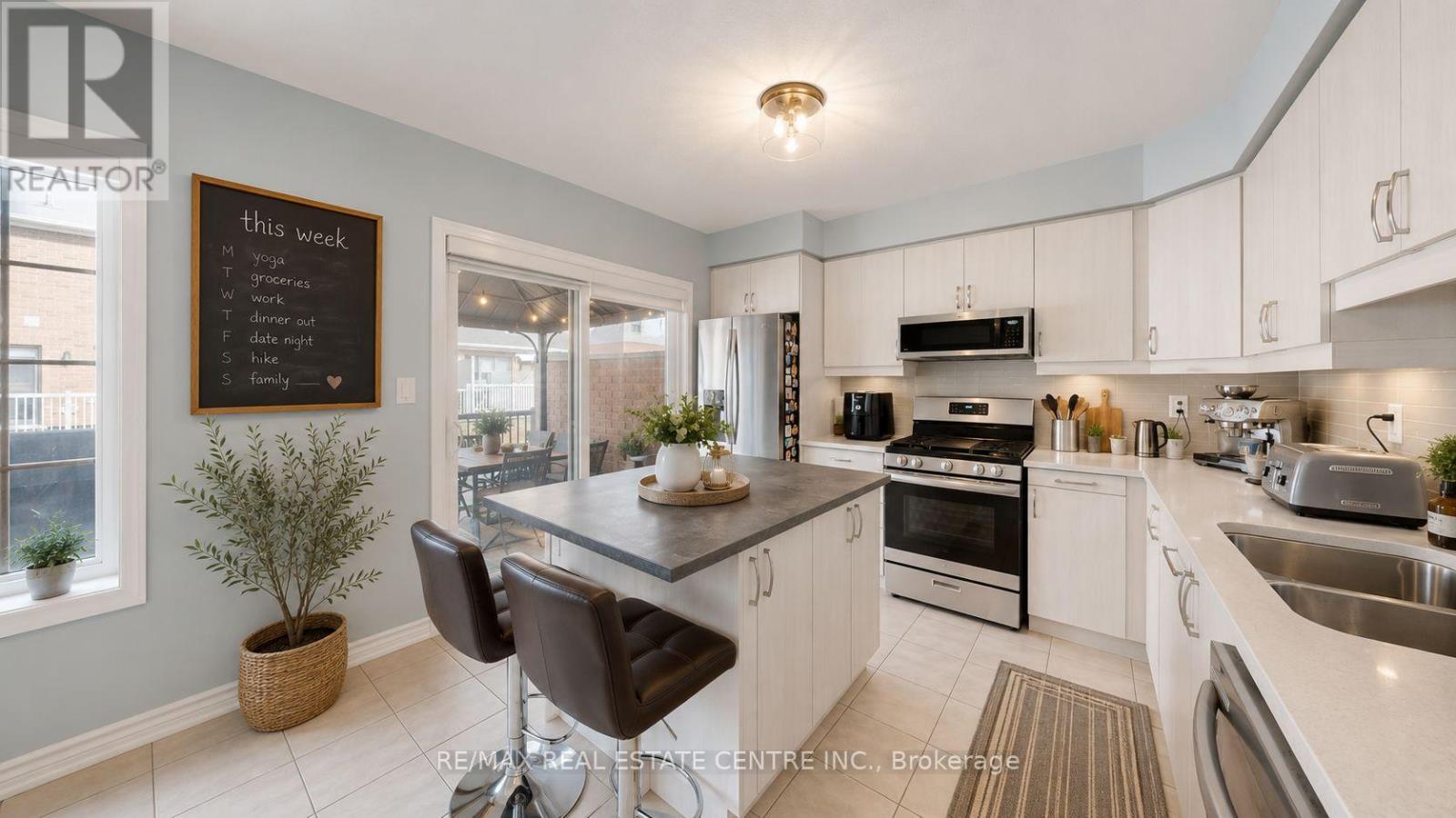 32 BLUEGILL CRESCENT - Image 9