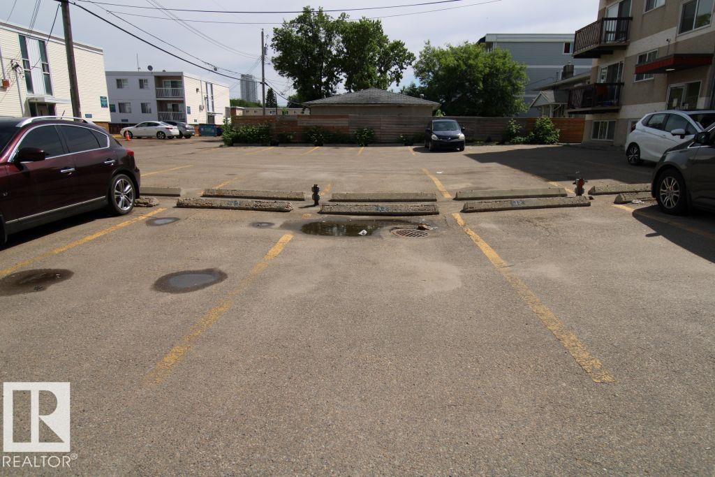 #305 10725 111 ST NW - 21