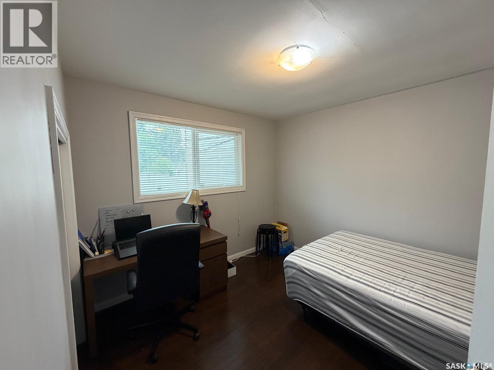 921 TAYLOR STREET E — photo 13